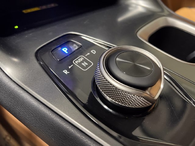 Certified 2023 Lexus RZ 450e Premium w/ Technology Package AWD/4WD image 20