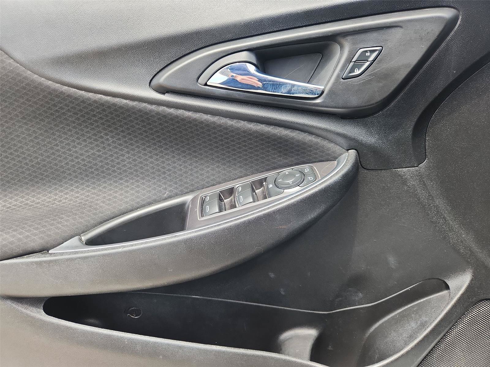 Used 2016 Chevrolet Malibu LT FWD image 22