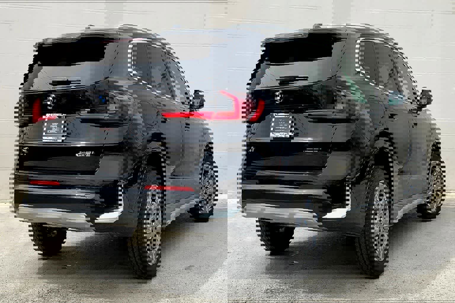 Used 2025 BMW X1 xDrive28i w/ Convenience Package AWD/4WD image 24