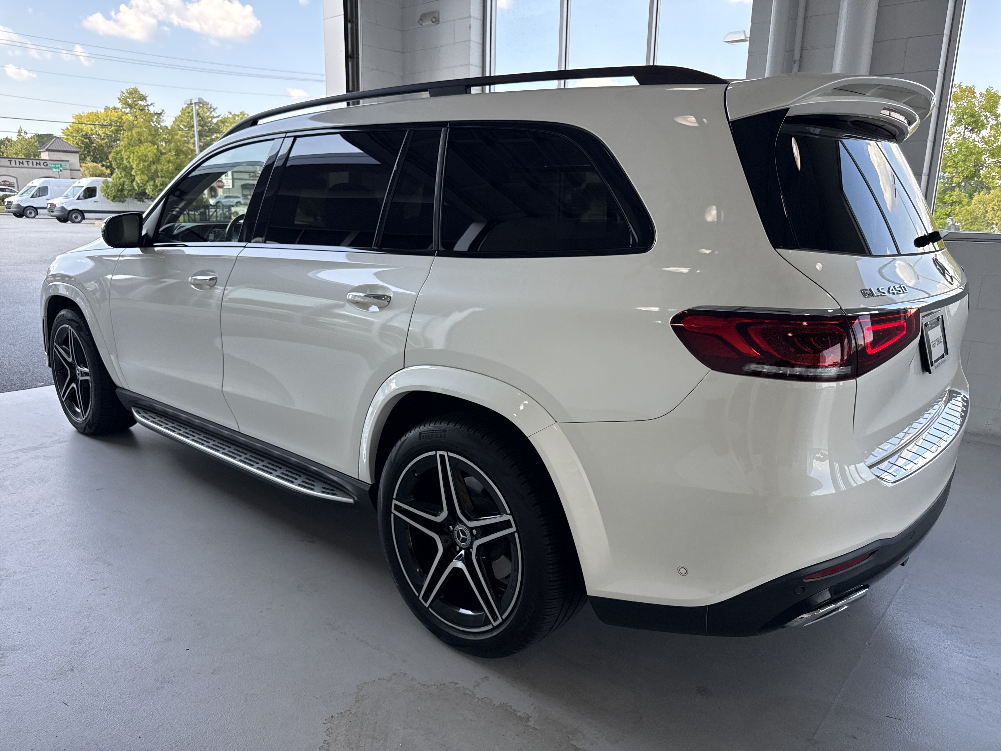 Certified 2022 Mercedes-Benz GLS 450 4MATIC image 15