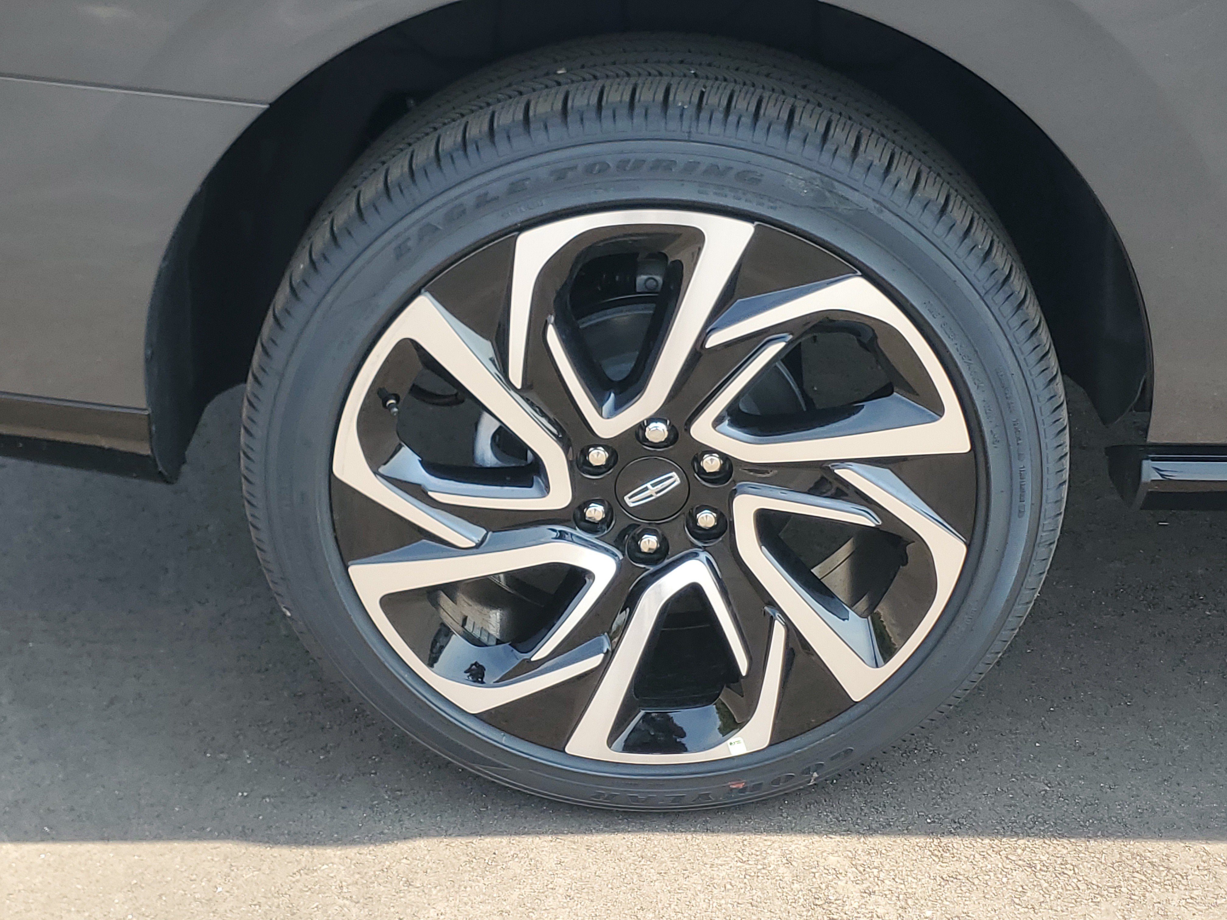 New 2027 Lincoln Navigator Black Label AWD/4WD image 5