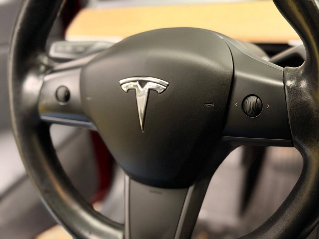 Used 2018 Tesla Model 3 Long Range image 41