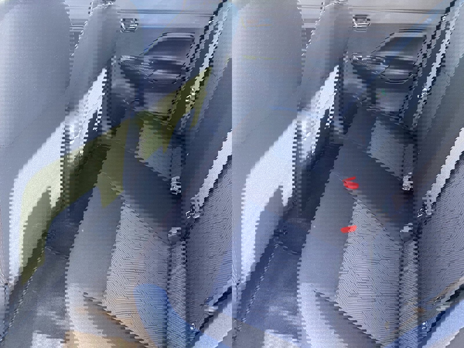 Certified 2025 Nissan Versa SV w/ Trunk Package image 18