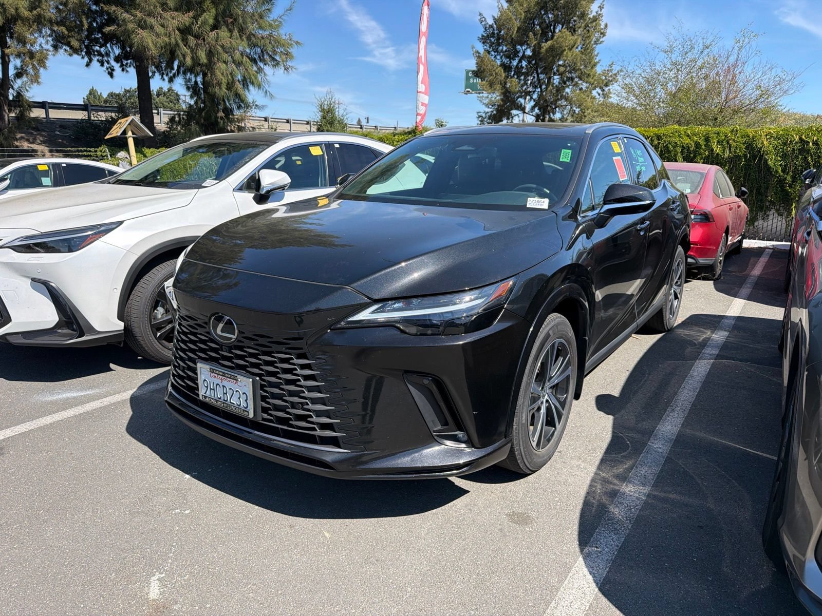 Used 2023 Lexus RX 350h AWD/4WD image 4