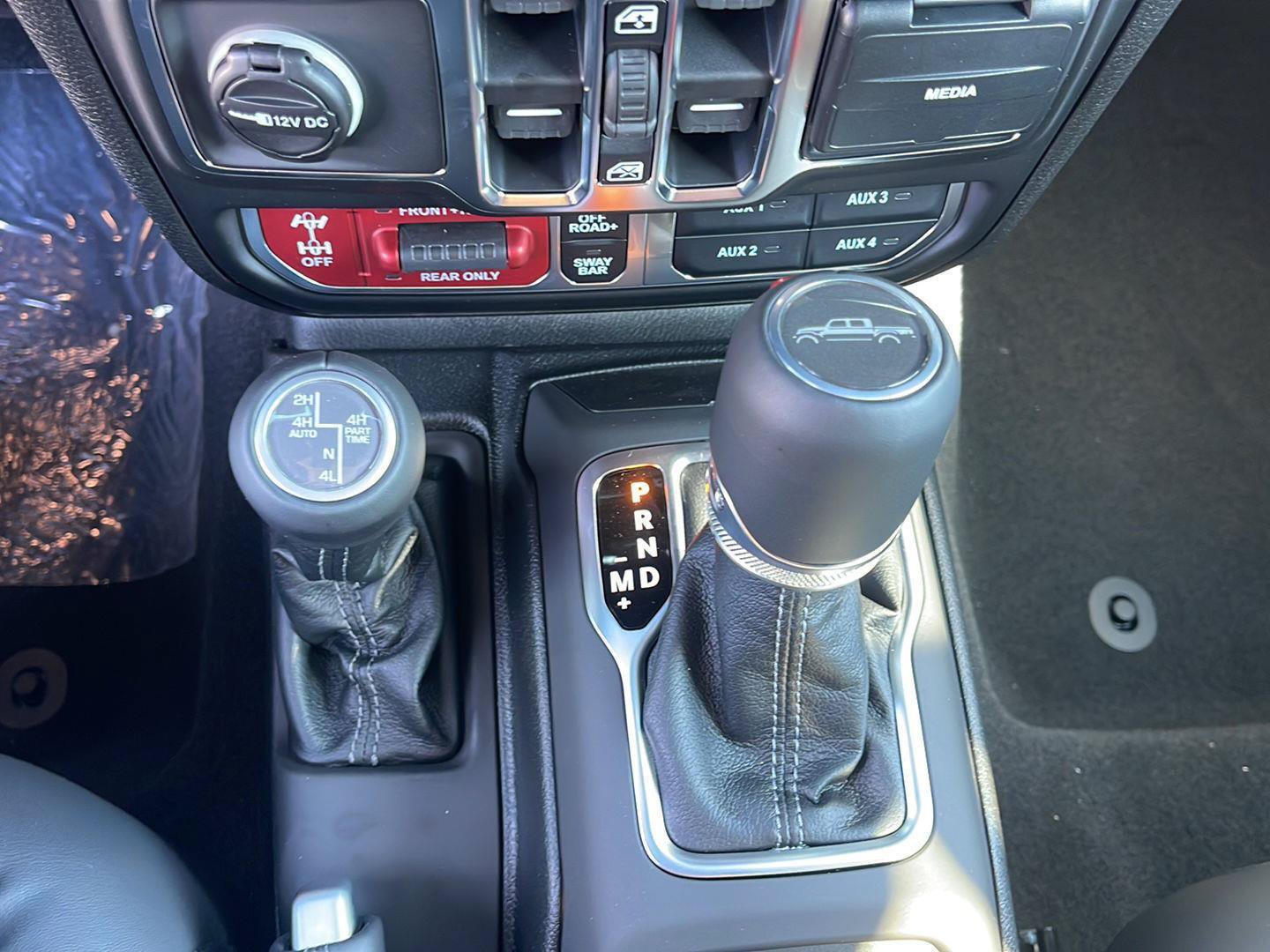 New 2026 Jeep Gladiator Rubicon AWD/4WD image 20