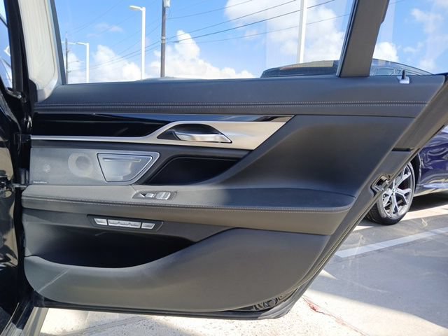 Used 2017 BMW M760i xDrive AWD/4WD image 12