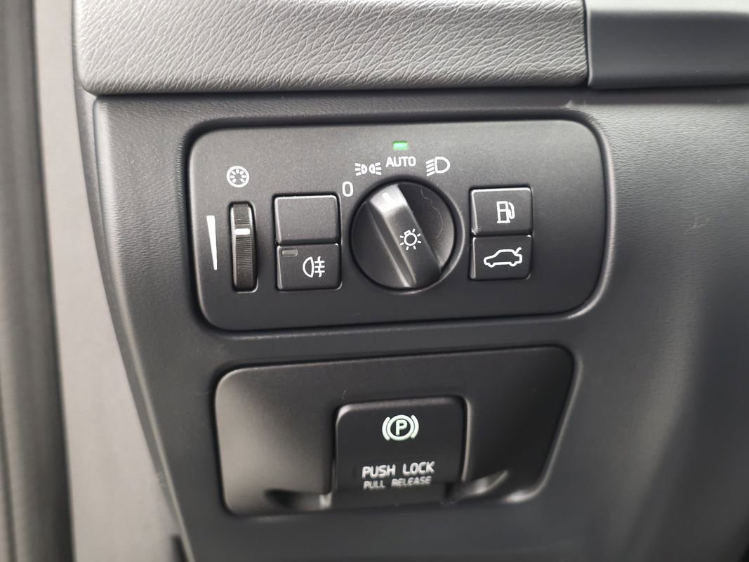 Used 2013 Volvo S60 T5 FWD image 26