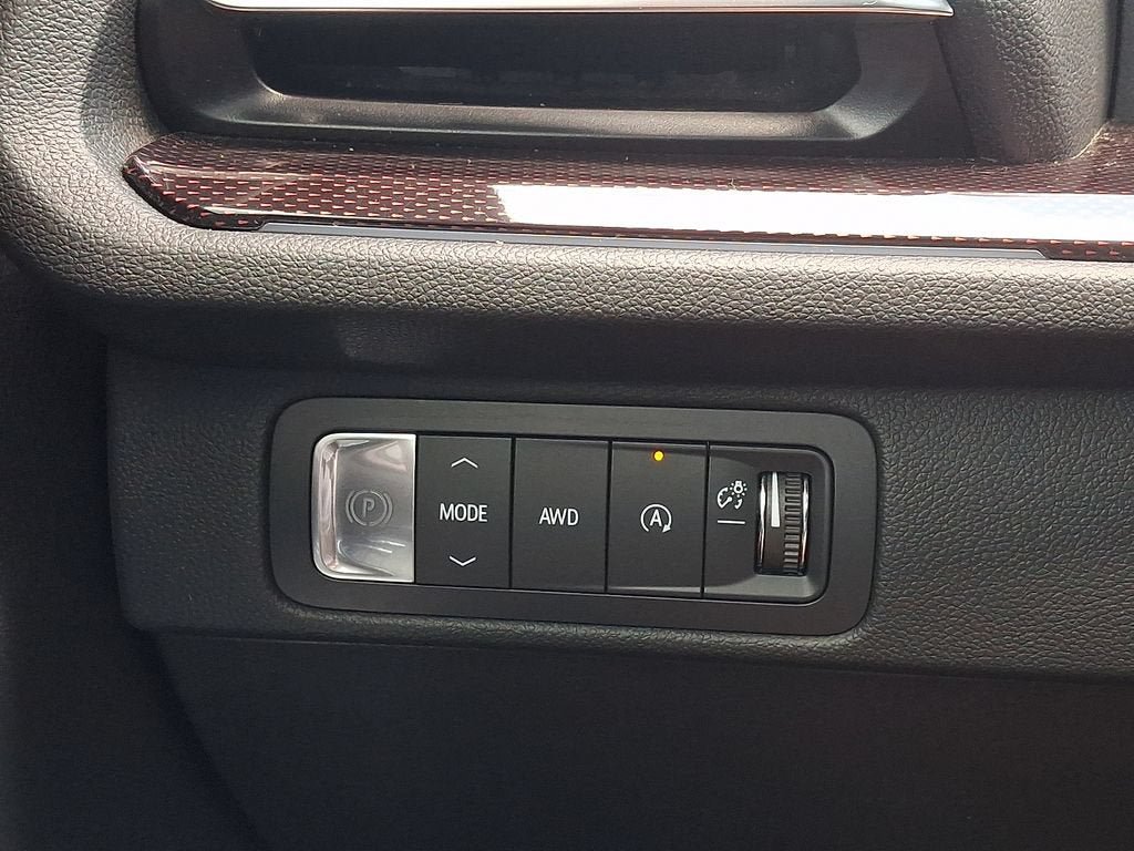 Certified 2024 Chevrolet Traverse RS AWD/4WD image 28