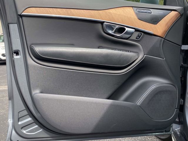 Used 2020 Volvo XC90 T6 Inscription w/ Protection Package Premier image 23