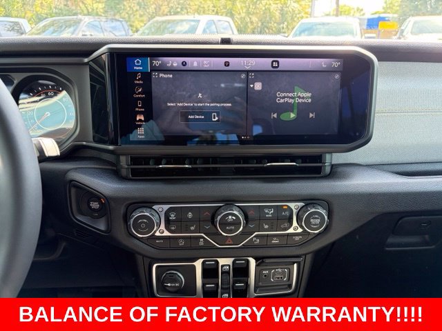 Used 2025 Jeep Wrangler Unlimited Sport AWD/4WD image 22