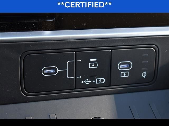 Certified 2025 Hyundai Santa Fe SEL image 6