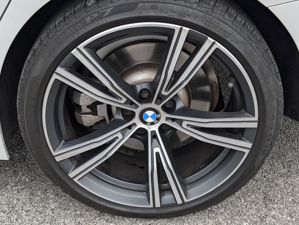 Used 2023 BMW 330i Sedan RWD image 10