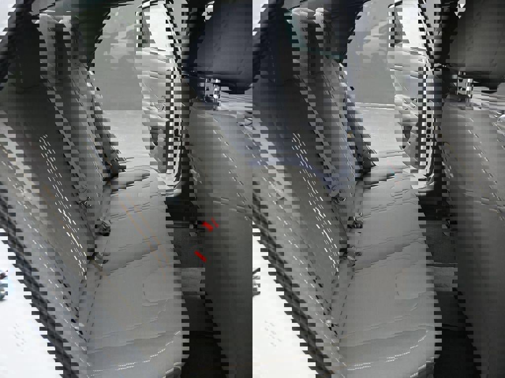 New 2025 Hyundai Elantra Sport image 28