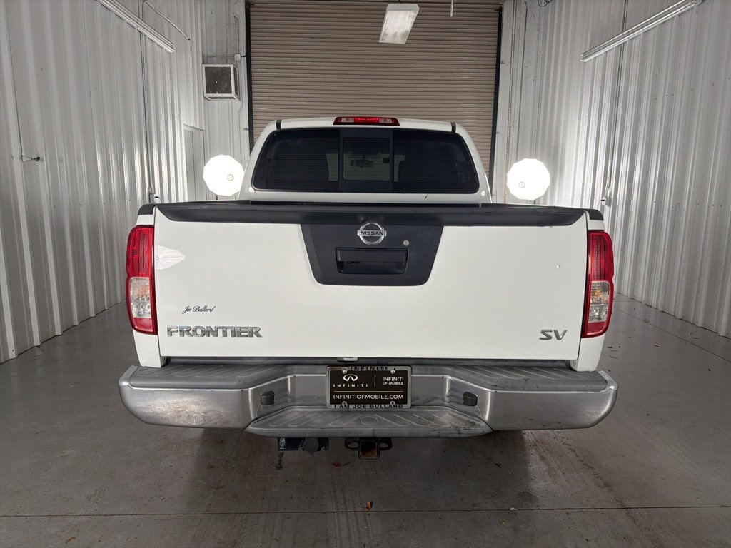 Used 2019 Nissan Frontier SV image 6