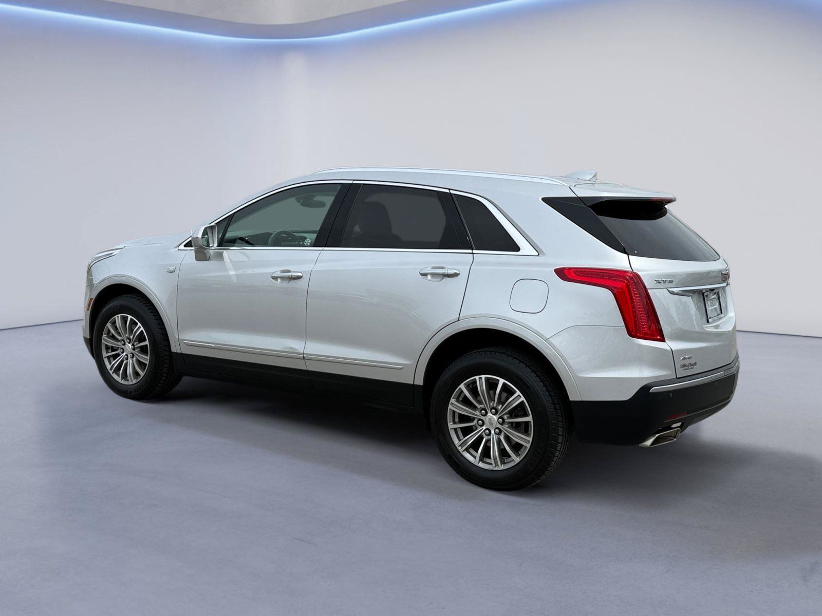 Used 2019 Cadillac XT5 Luxury AWD/4WD image 5