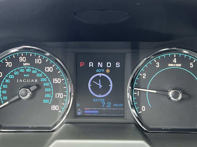 Used 2013 Jaguar XF image 21