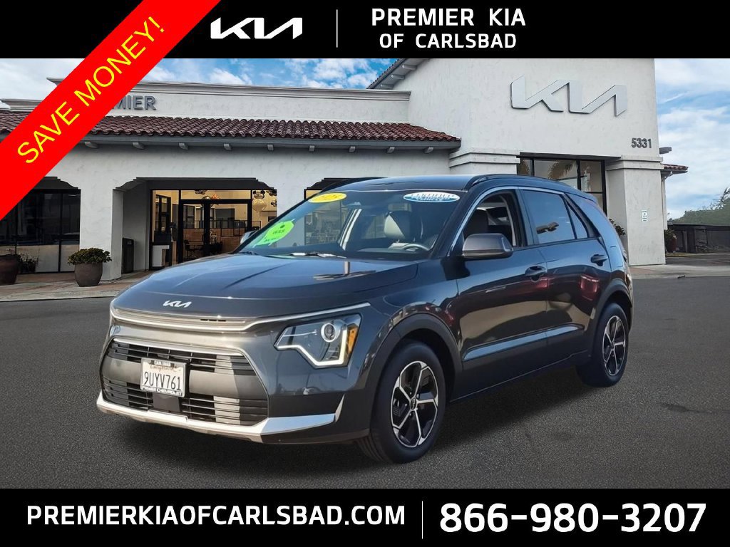 Certified 2025 Kia Niro EX