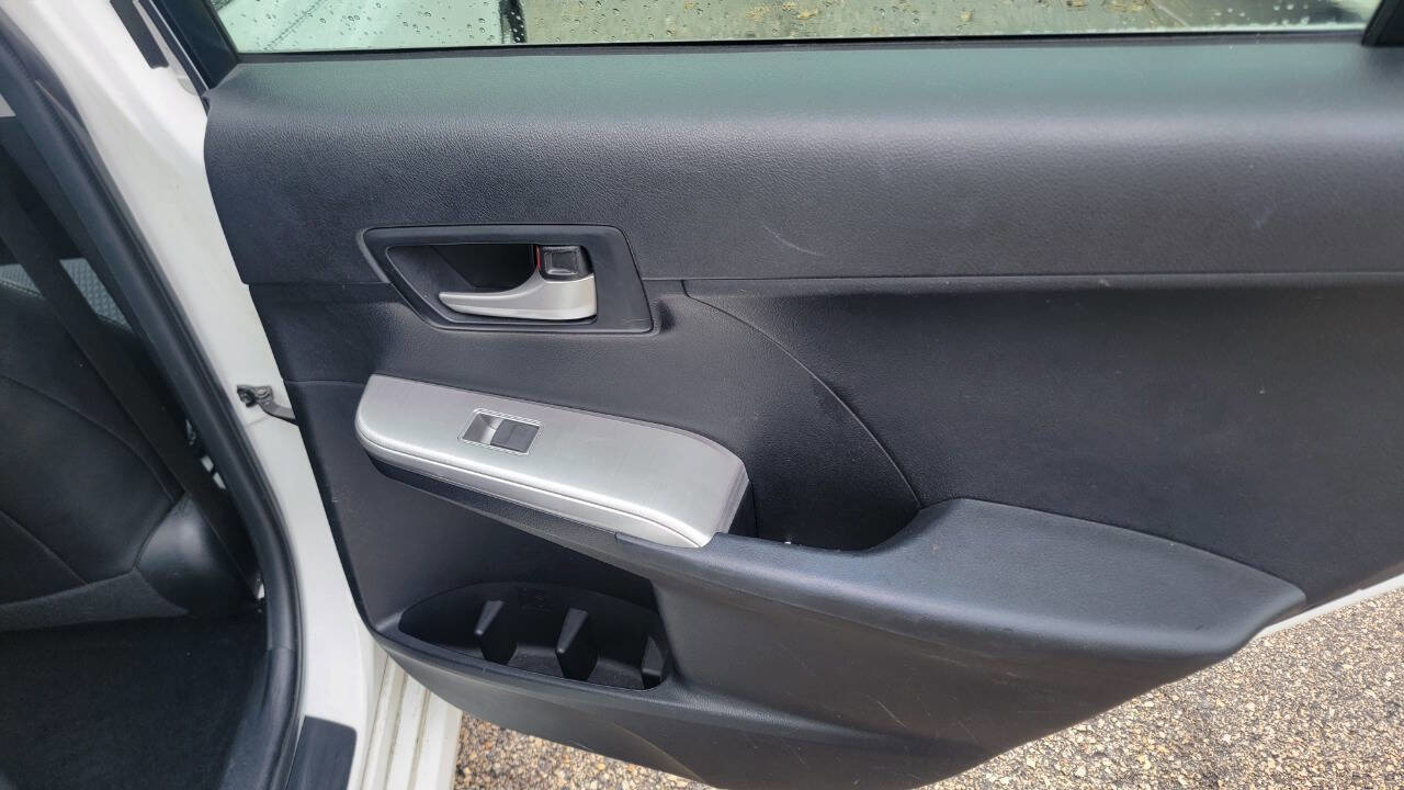 Used 2013 Toyota Camry SE image 24