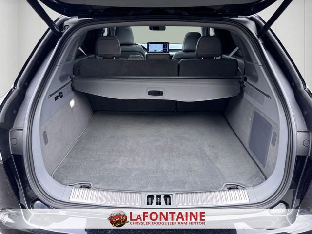Used 2022 Lincoln Nautilus Reserve w/ Cargo Utility Package image 28