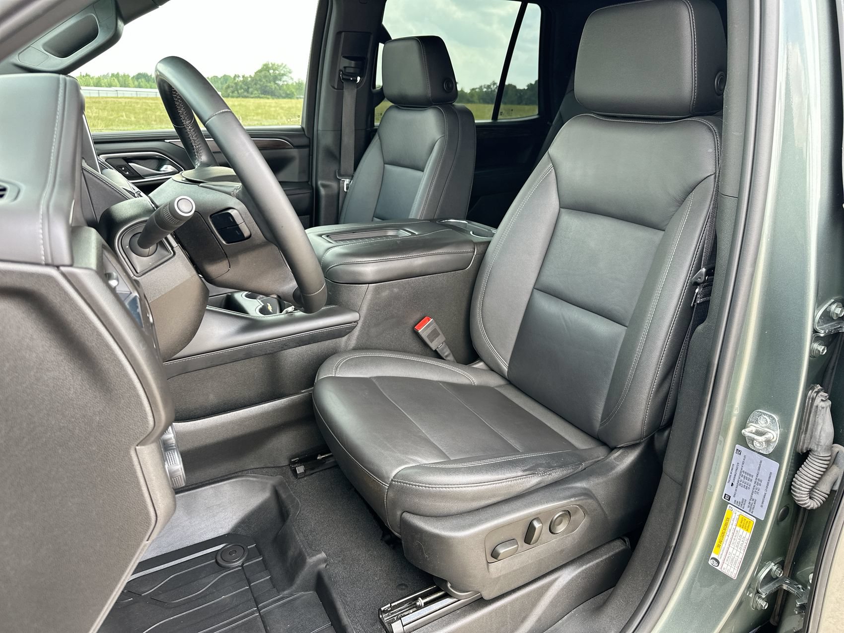 Used 2023 Chevrolet Tahoe LT w/ Max Trailering Package AWD/4WD image 11