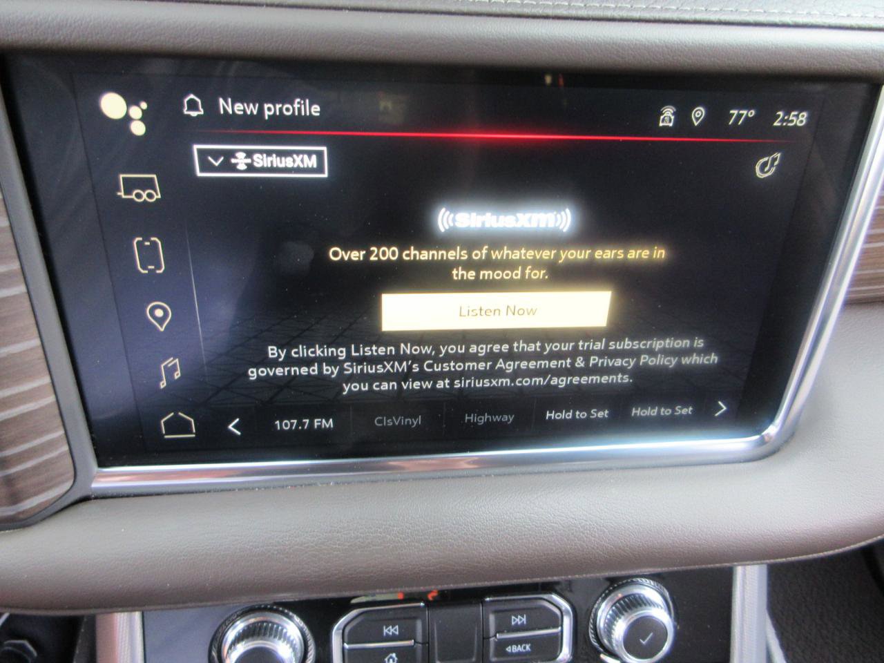 Used 2024 GMC Yukon Denali w/ Advanced Technology Package image 68