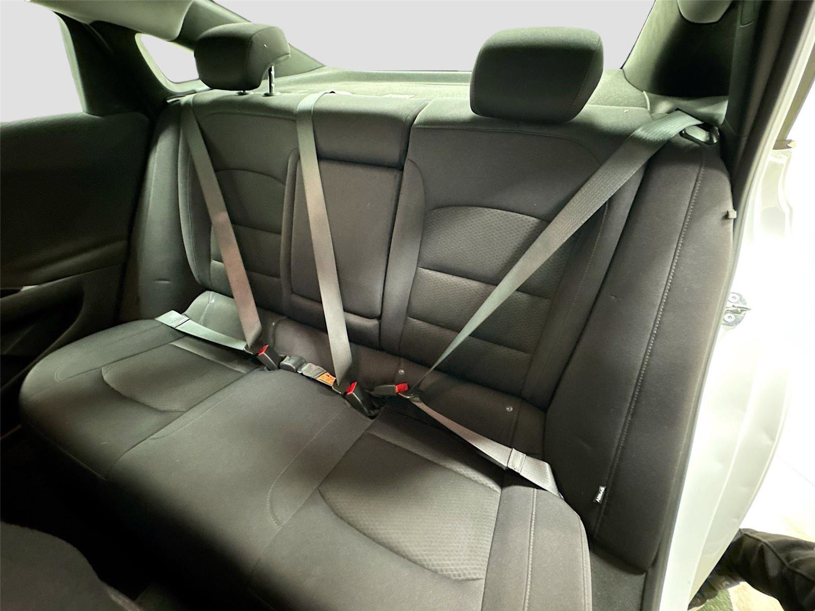 Used 2024 Chevrolet Malibu LT FWD image 23