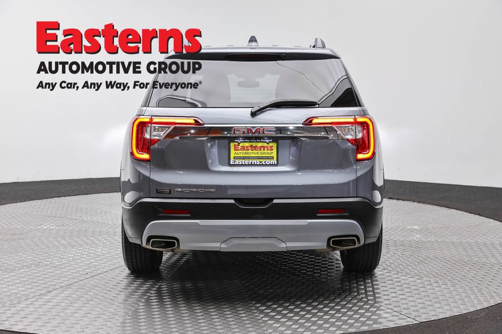 Used 2020 GMC Acadia SLT w/ Driver Alert Package II FWD image 6