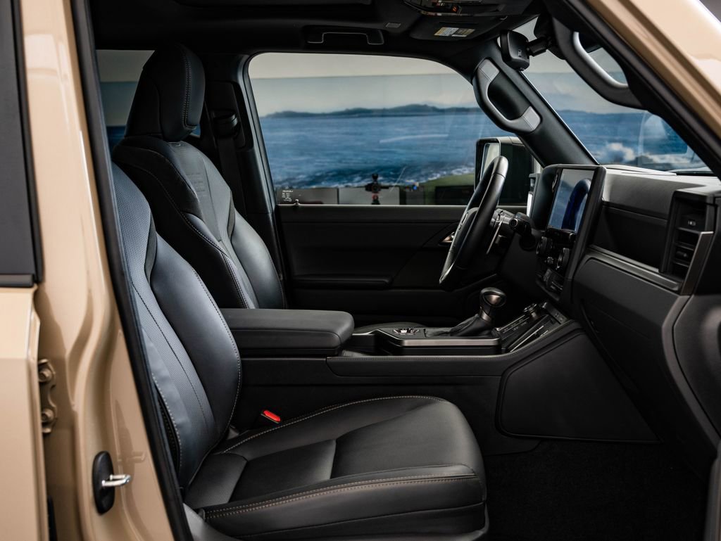 Certified 2024 Lexus GX 550 image 24