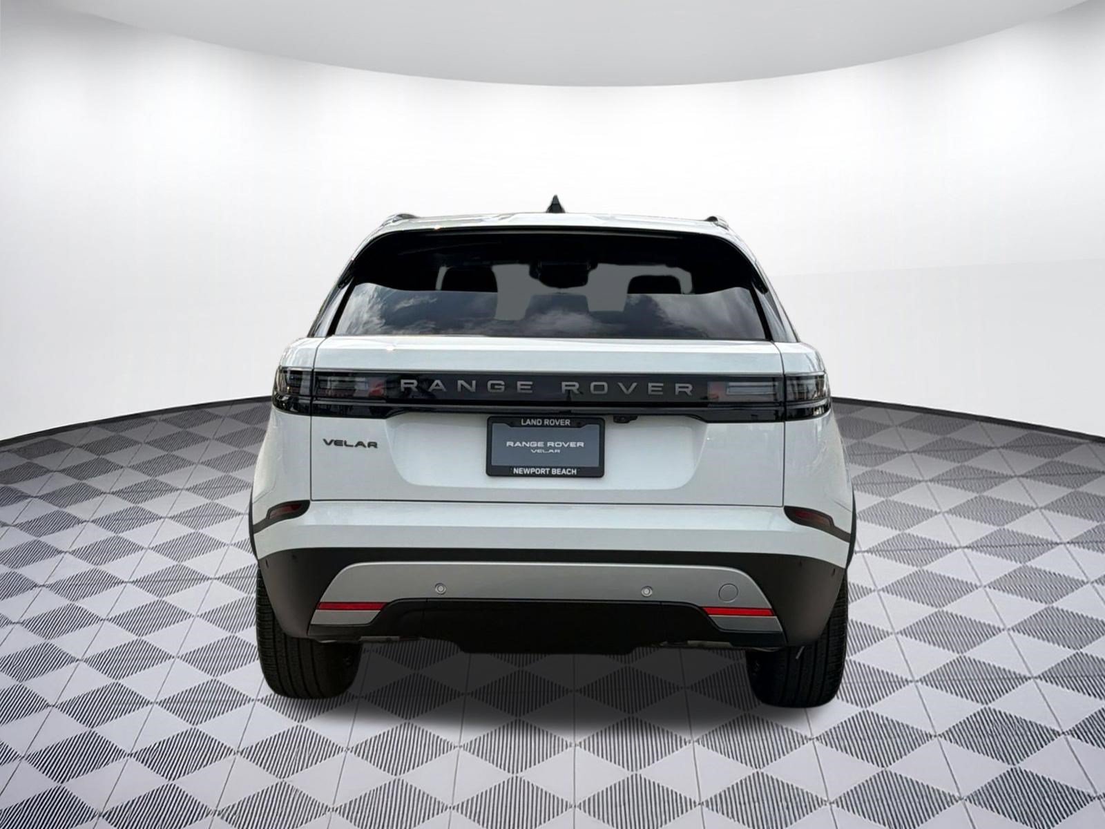 New 2026 Land Rover Range Rover Velar S AWD/4WD image 10