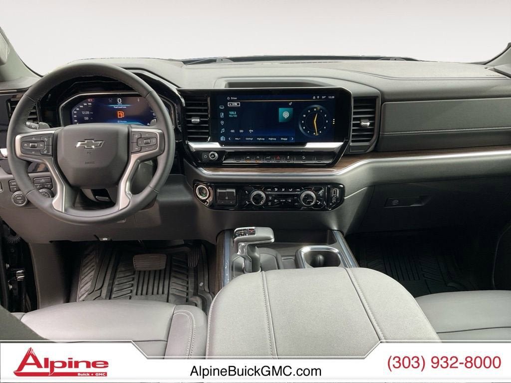 Used 2024 Chevrolet Silverado 1500 RST w/ Convenience Package II image 10
