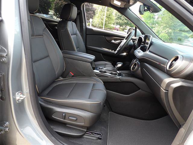 Certified 2024 Chevrolet Blazer Premier w/ Enhanced Convenience Package AWD/4WD image 45