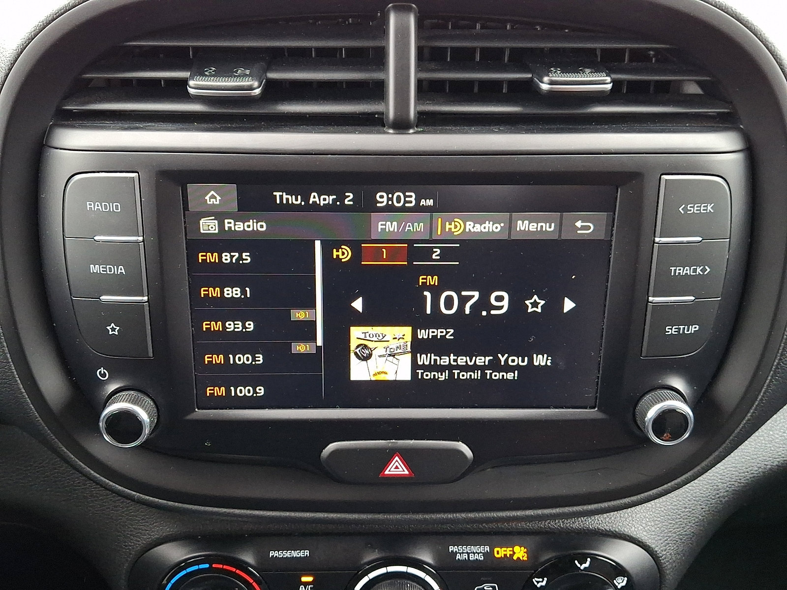 Used 2023 Kia Soul LX FWD image 16