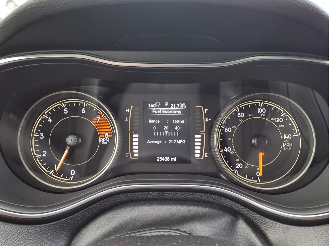 Used 2021 Jeep Cherokee Latitude Lux w/ Mopar Interior Package AWD/4WD image 19