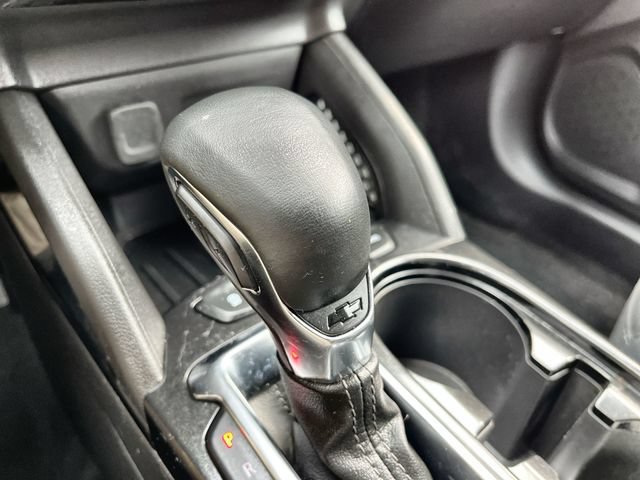 Used 2025 Chevrolet TrailBlazer LT w/ LT Cold Weather Package AWD/4WD image 20