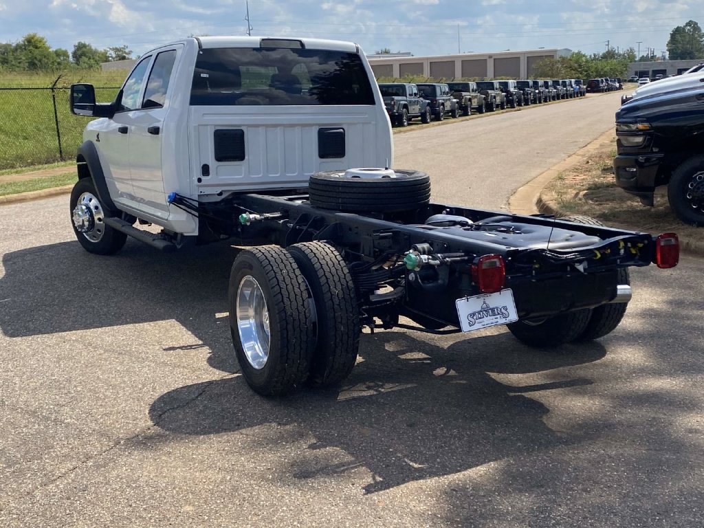 New 2027 RAM 4500 Tradesman AWD/4WD image 4