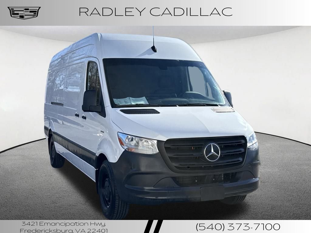 Used 2024 Mercedes-Benz eSprinter 170 Cargo image 8