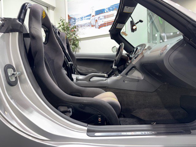 Used 2009 Pontiac Solstice GXP w/ Premium Package RWD image 64
