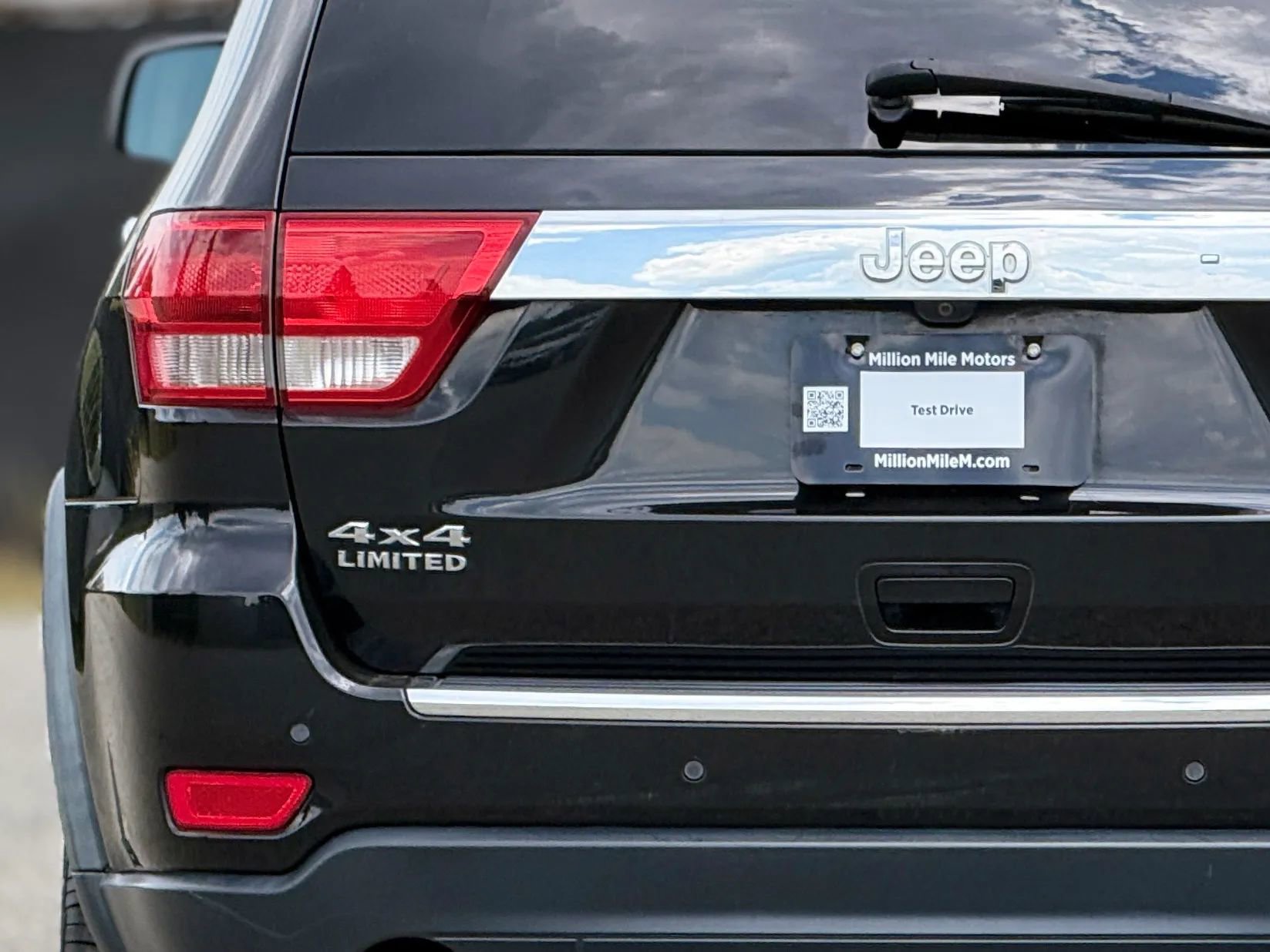 Used 2012 Jeep Grand Cherokee Limited AWD/4WD image 13