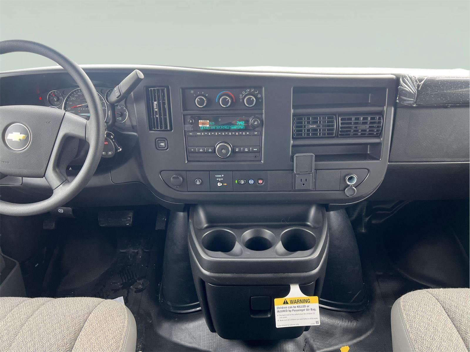 New 2026 Chevrolet Express 3500 w/ Power Convenience Package image 11