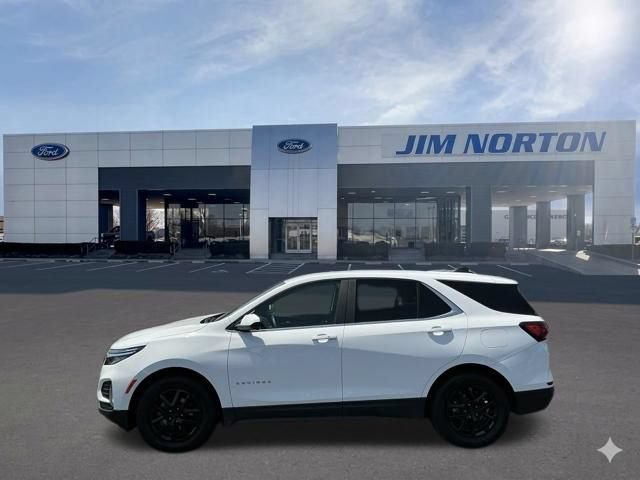 Used 2024 Chevrolet Equinox LT FWD image 8