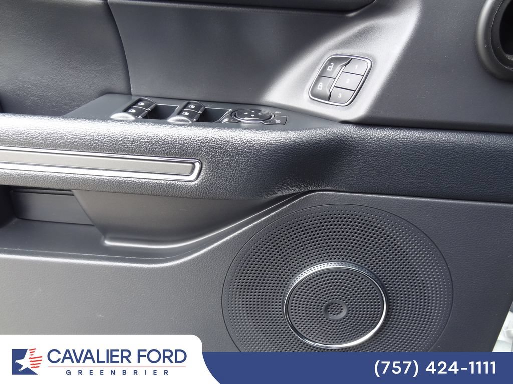 Certified 2024 Ford Expedition XLT AWD/4WD image 19