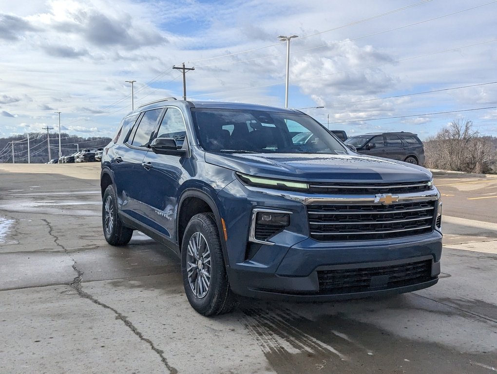 New 2026 Chevrolet Traverse LT w/ Driver Confidence Package image 5