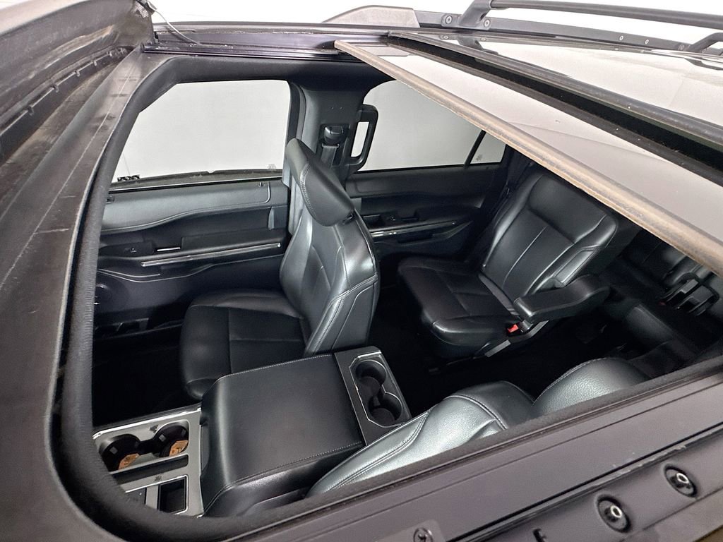 Used 2021 Ford Expedition XLT RWD image 24