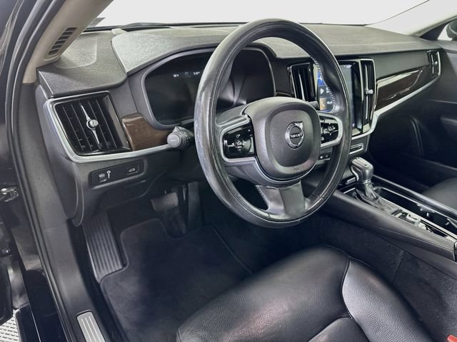Used 2019 Volvo S90 T6 Momentum w/ Advanced Package AWD/4WD image 11