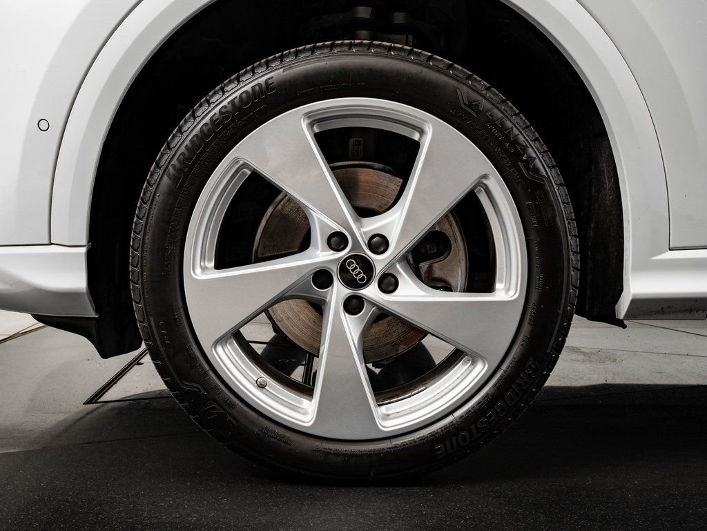 Certified 2025 Audi Q5 Premium Plus w/ Premium Plus image 13