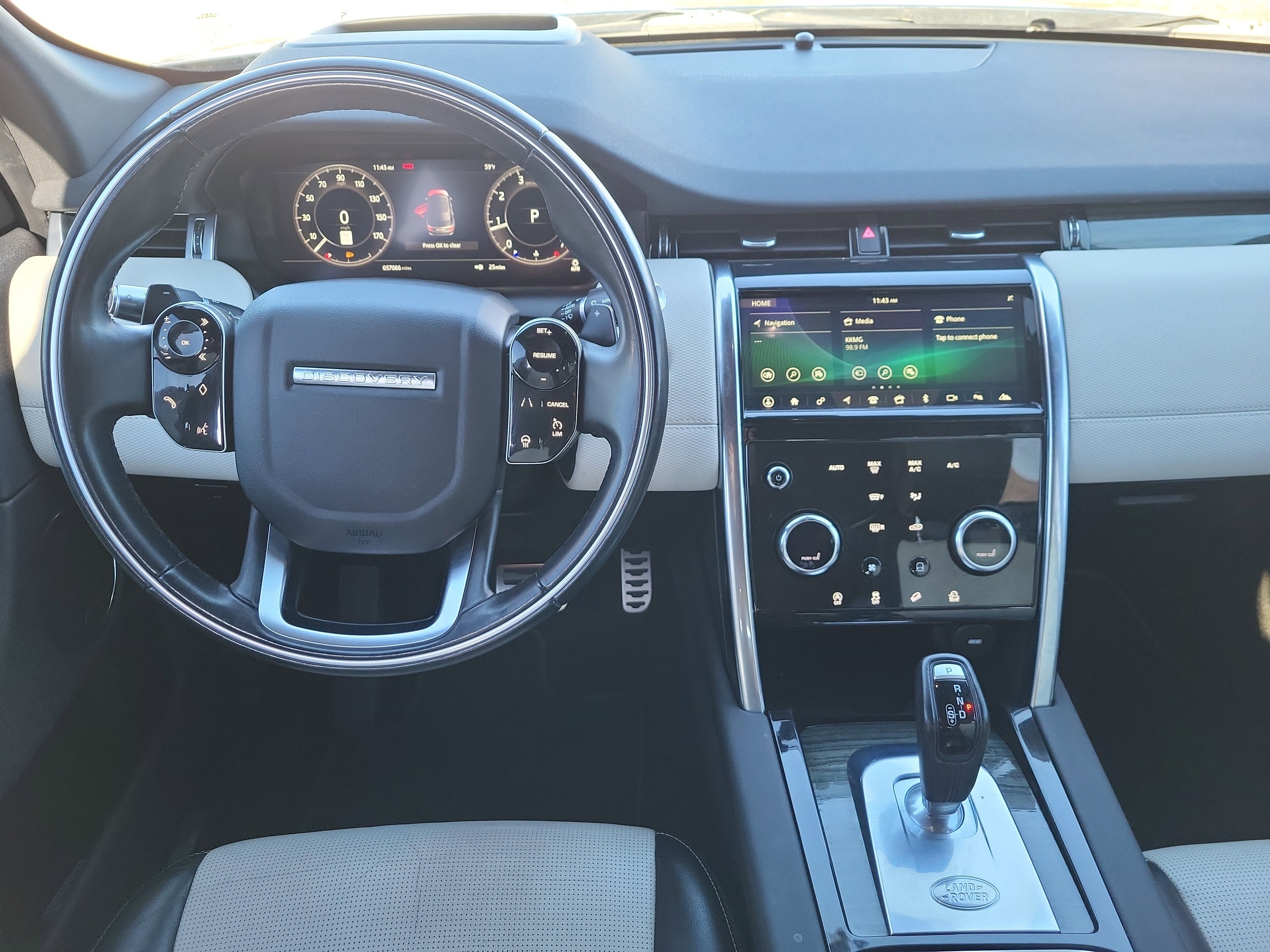 Used 2020 Land Rover Discovery Sport S R-Dynamic image 9