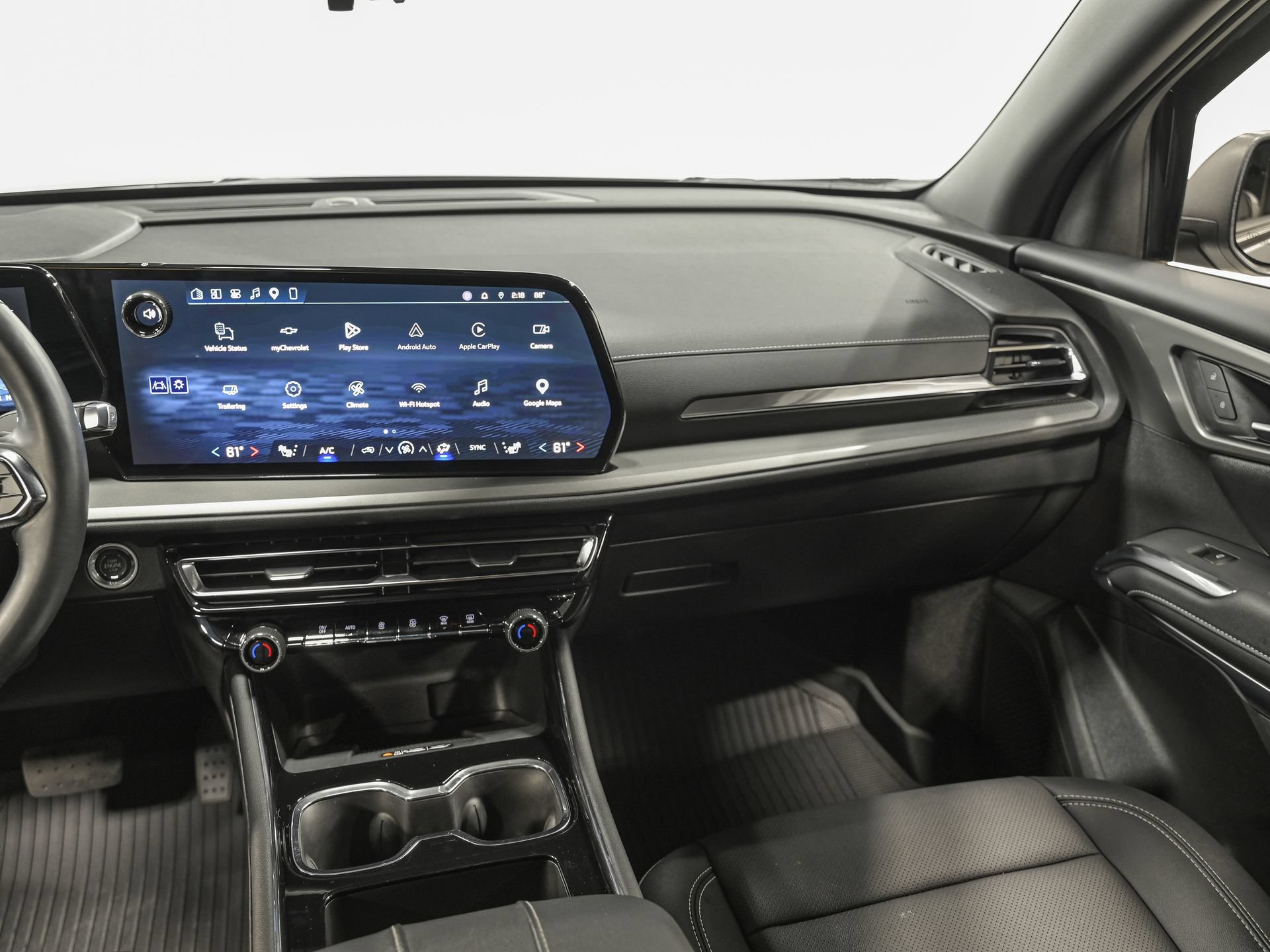 Used 2026 Chevrolet Traverse LT w/ Driver Confidence Package FWD image 30