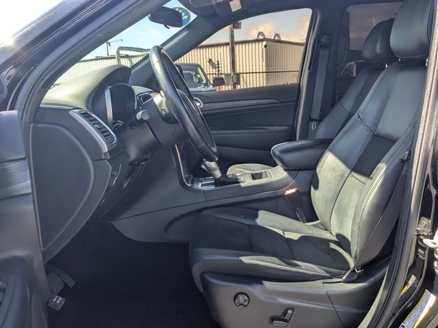 Used 2021 Jeep Grand Cherokee Laredo X image 21