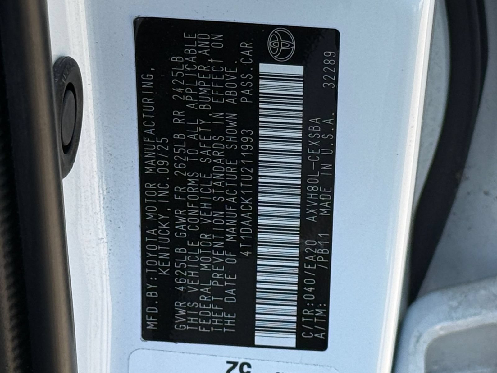 Used 2026 Toyota Camry SE FWD image 29