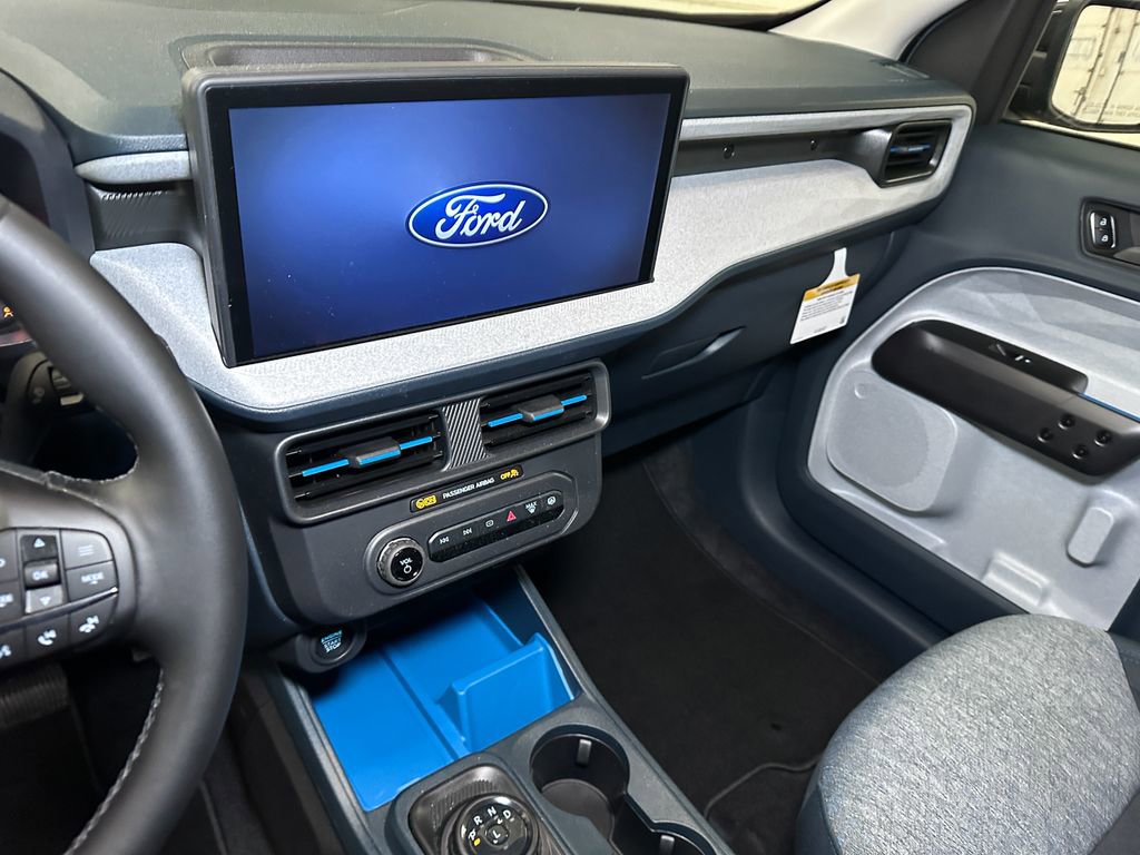 New 2025 Ford Maverick XLT w/ Equipment Group 301A image 28